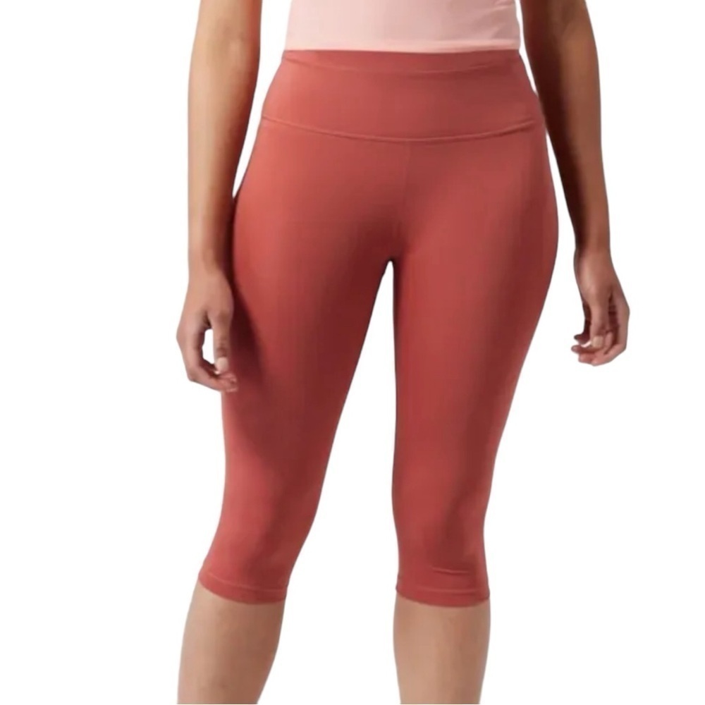 Athleta Accelerate Crop Tight Muted Red Orange Medium